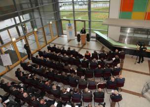 Bayerns Justizminister Prof. Dr. Winfried Bausback bei seiner Rede Bayerns Justizminister Prof. Dr. Winfried Bausback bei seiner Rede