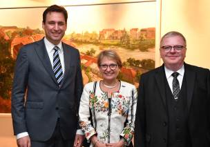 Justizminister Georg Eisenreich mit der Präsidentin des Bundesgerichtshofs Bettina Limperg und dem Präsidenten des Oberlandesgerichts Bamberg Clemens Lückemann