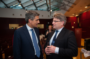 Bayerns Justizminister Bausback und Giovanni Buttarelli, Europäischer Datenschutzbeauftragter © fk/ph