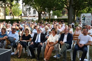 Blick in die Besuchermenge