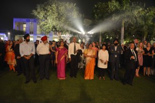 Empfang der Deutschen Botschaft in Neu Delhi zum Tag der Deutschen Einheit © Deutsche Botschaft Neu Delhi Empfang der Deutschen Botschaft in Neu Delhi zum Tag der Deutschen Einheit © Deutsche Botschaft Neu Delhi