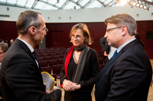 Rupert Schlegelmilch von der EU-Kommission, Prof. Dr. Kokott und Bayerns Justizminister Bausback © FK/PH Rupert Schlegelmilch von der EU-Kommission, Prof. Dr. Kokott und Bayerns Justizminister Bausback © FK/PH