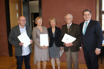 v.l.: Rudolf Rohleder, Christiane Vorberg, Dr. Brigitte Schad, Franz Strecker und Bayerns Justizminister Bausback v.l.: Rudolf Rohleder, Christiane Vorberg, Dr. Brigitte Schad, Franz Strecker und Bayerns Justizminister Bausback
