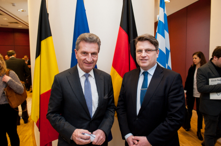 v.l.: Günther Oettinger, EU-Kommissar für Digitale Wirtschaft und Gesellschaft, Bayerns Justizminister Bausback © FK/PH v.l.: Günther Oettinger, EU-Kommissar für Digitale Wirtschaft und Gesellschaft, Bayerns Justizminister Bausback © FK/PH