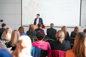 136 Foto 1 Fachtagung Gemeinsam Für Die Kinder Von Inhaftierten.docx